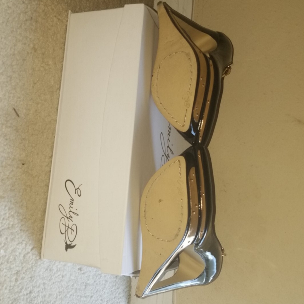 Emily B Imperial Heels - Picture 2 of 4